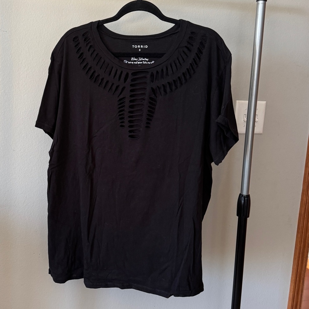 Torrid Black Cut-Out Short Sleeve Top